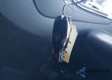 2018 Mercedes-Benz Glc 300 4Matic from USA, damaged, VIN WDC0G4KB1JV073314